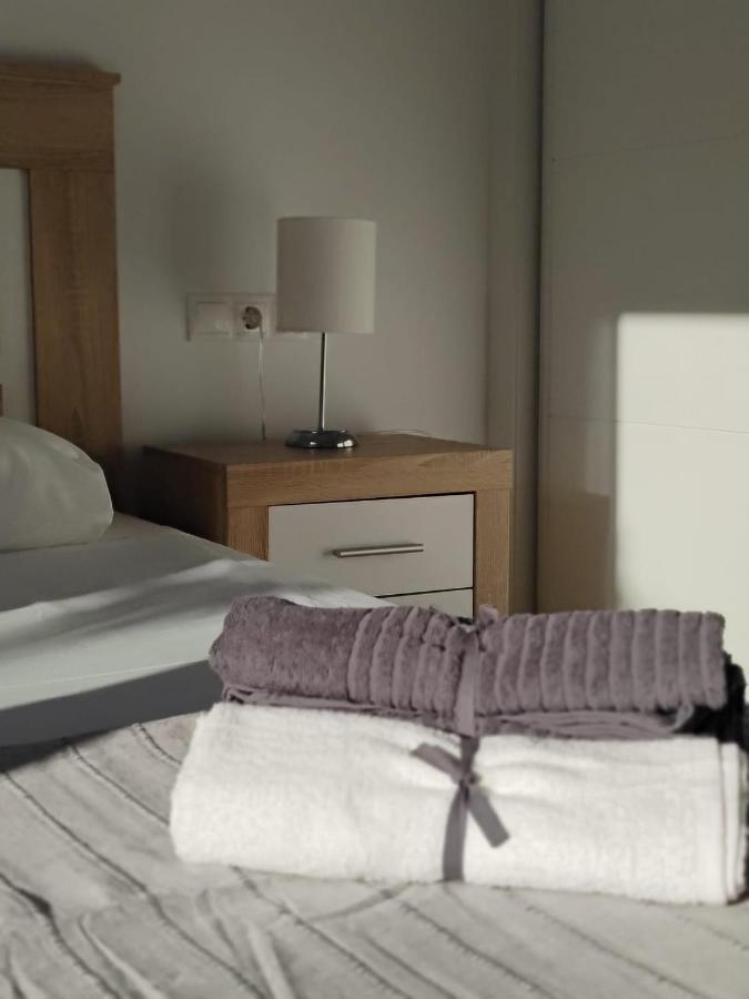Am Del Sol Apartment ฟูเอนฮิโรลา ภายนอก รูปภาพ
