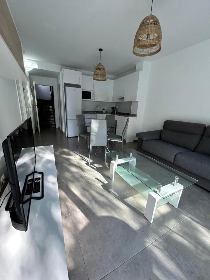 Am Del Sol Apartment ฟูเอนฮิโรลา ภายนอก รูปภาพ